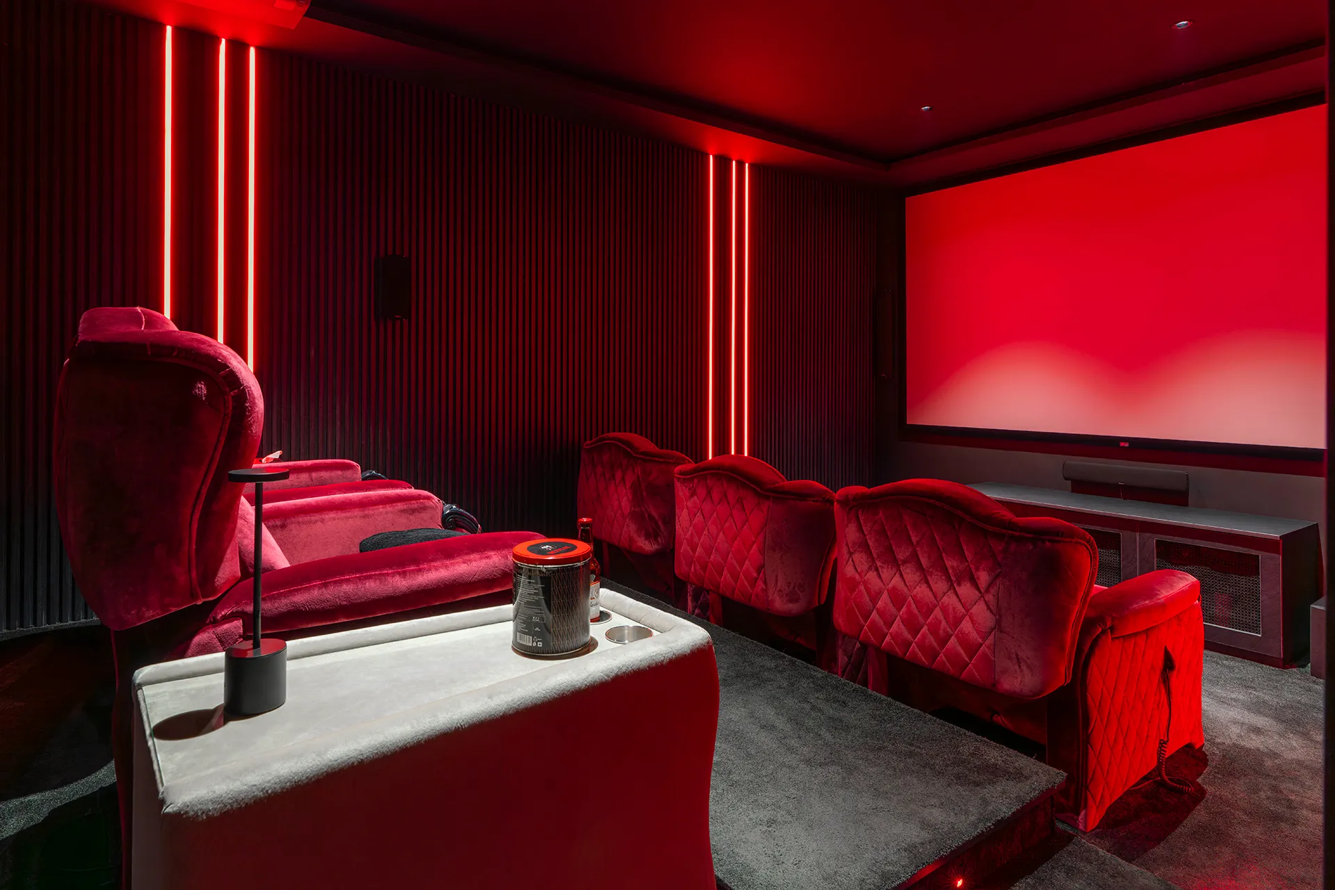 Interior 5